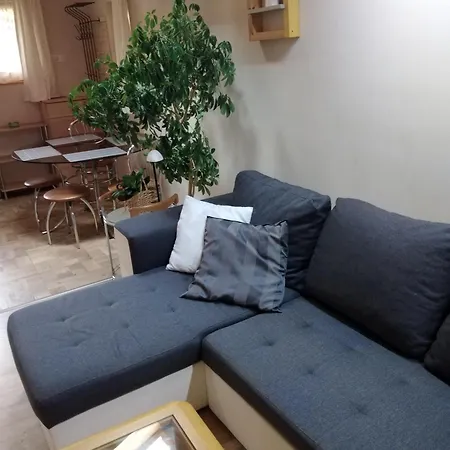 Apartment Rozsadomb