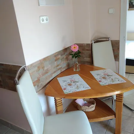 Rozsadomb Appartement