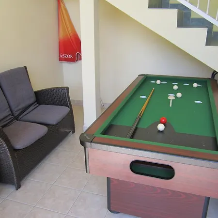 Rozsadomb Apartmán Zalakaros