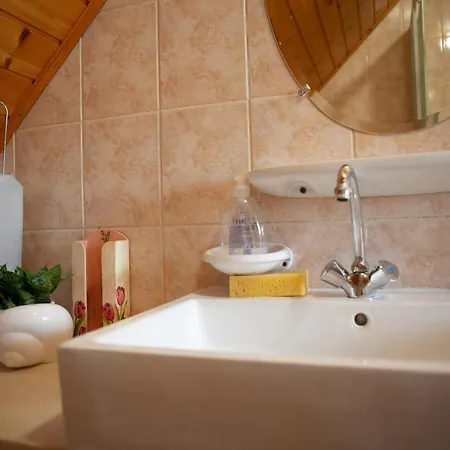 Rozsadomb Apartmán *